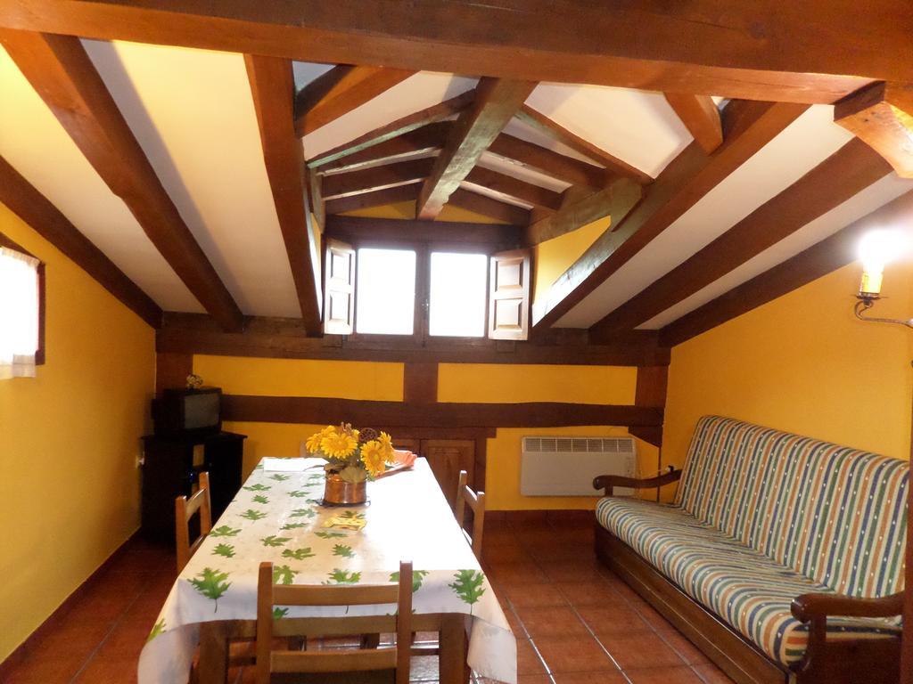 Apartamentos Rurales Las Rocas De Brez Camaleño Pokój zdjęcie